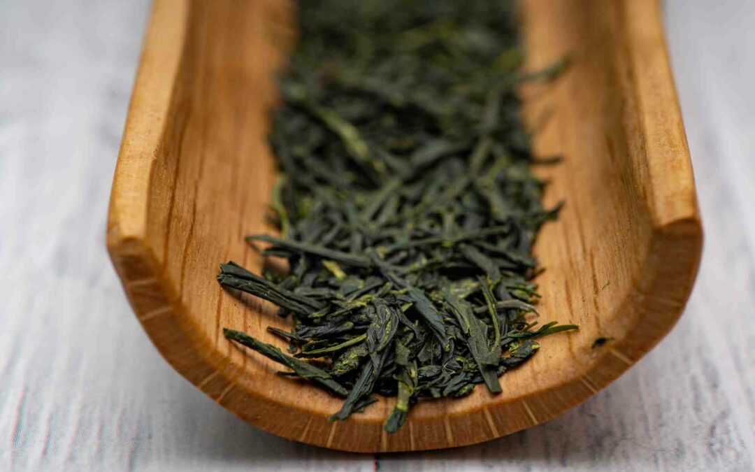 Siroter le Hojicha : le thé vert japonais grillé